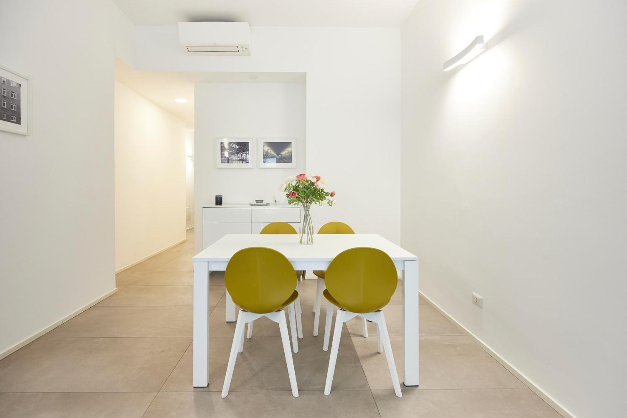 Cozy Meravigli Apartment - Pleasant Walk Between Duomo And Castello 米兰 外观 照片